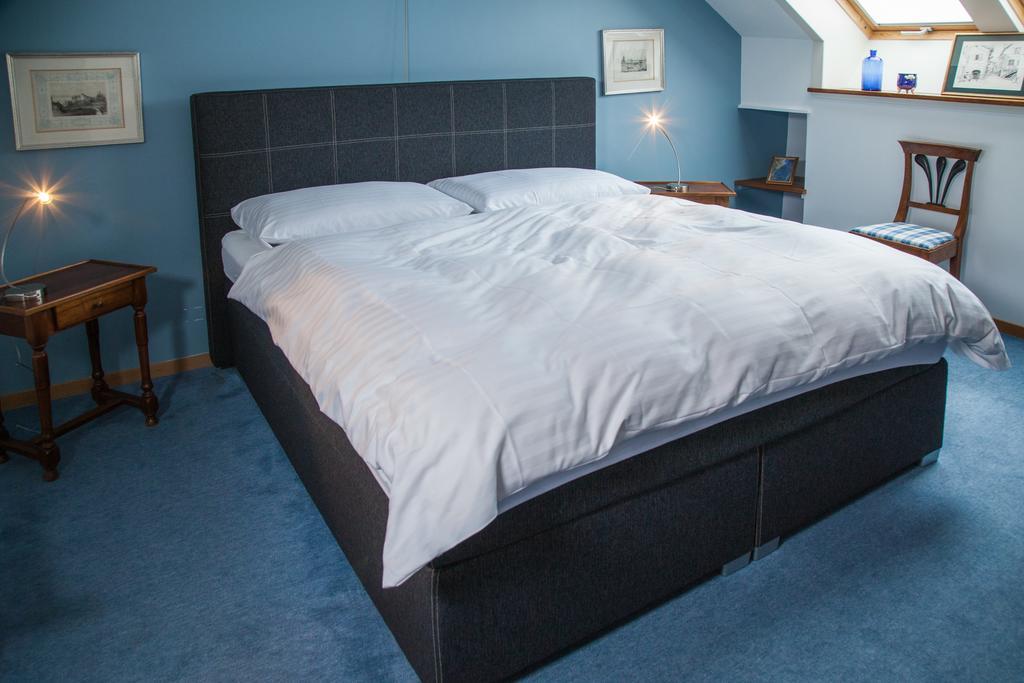 Hotel Les Vieux Toits Neuchâtel Eksteriør bilde